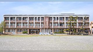 EC事業者が作った物流代行「フレンズロジ」、運賃水準やリードタイムで強み＋旧小学校活用した3PLサービス